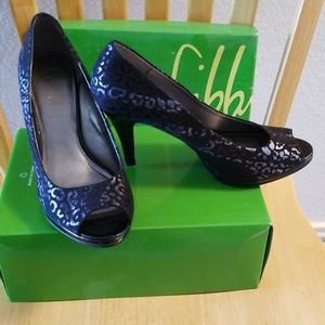 Black on Black Leopard print open to heels